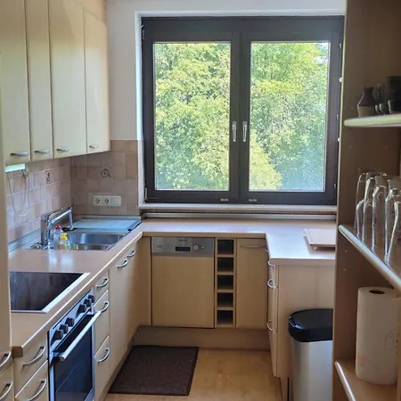 Bright & Cozy In Apartman